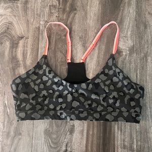 Sarah’s Day x White Fox Active Solder Sports Bra Camo